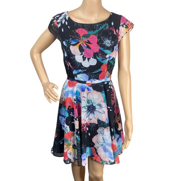 French Connection Floral Reef Fit & Flare Skater Mini Party Dress SZ 4 - Picture 4 of 13